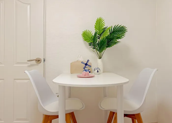 Honey Apartment *