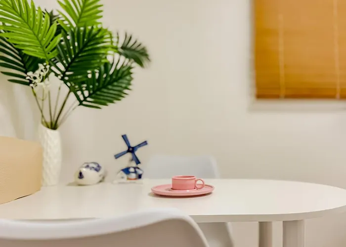 Honey Apartment *